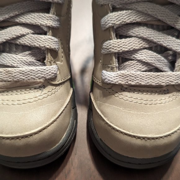 Air Jordan Retro 5 Green Bean - Size Toddler 5C - Picture 3 of 14